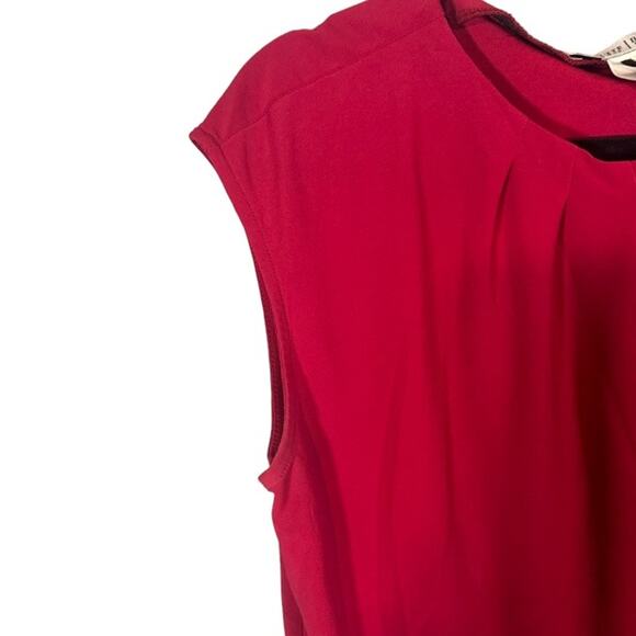 WHBM Dark Pink Short Sleeve Pleated Front Lightweight Blouse Women Sz M - Picture 3 of 8